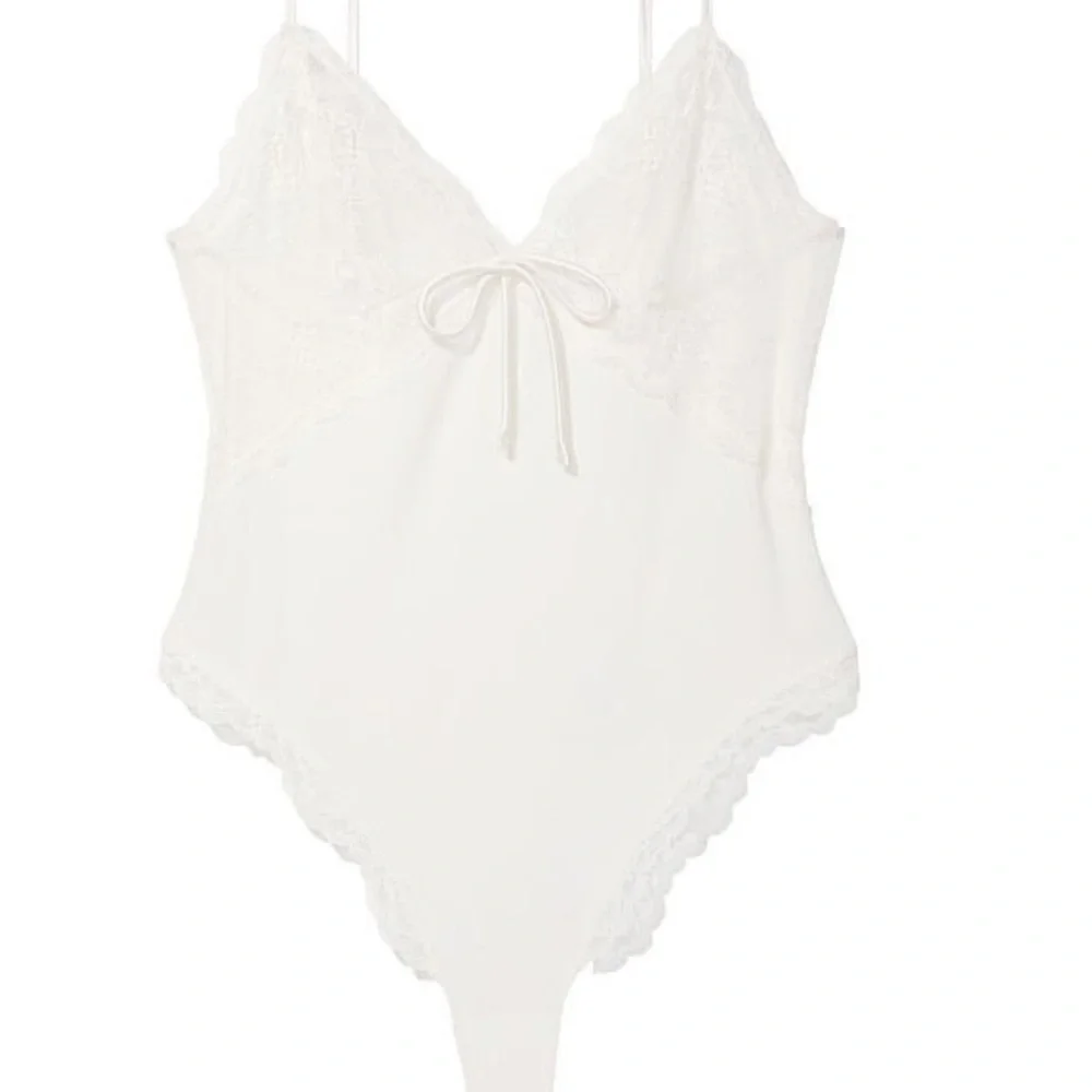 NWT Victorias Secret Lingerie Very Sexy Modal Lace Plunge Bodysuit Sz La… - Picture 3 of 15